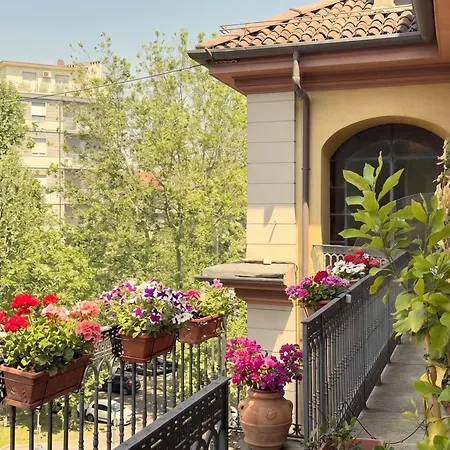 Casa Paravia *